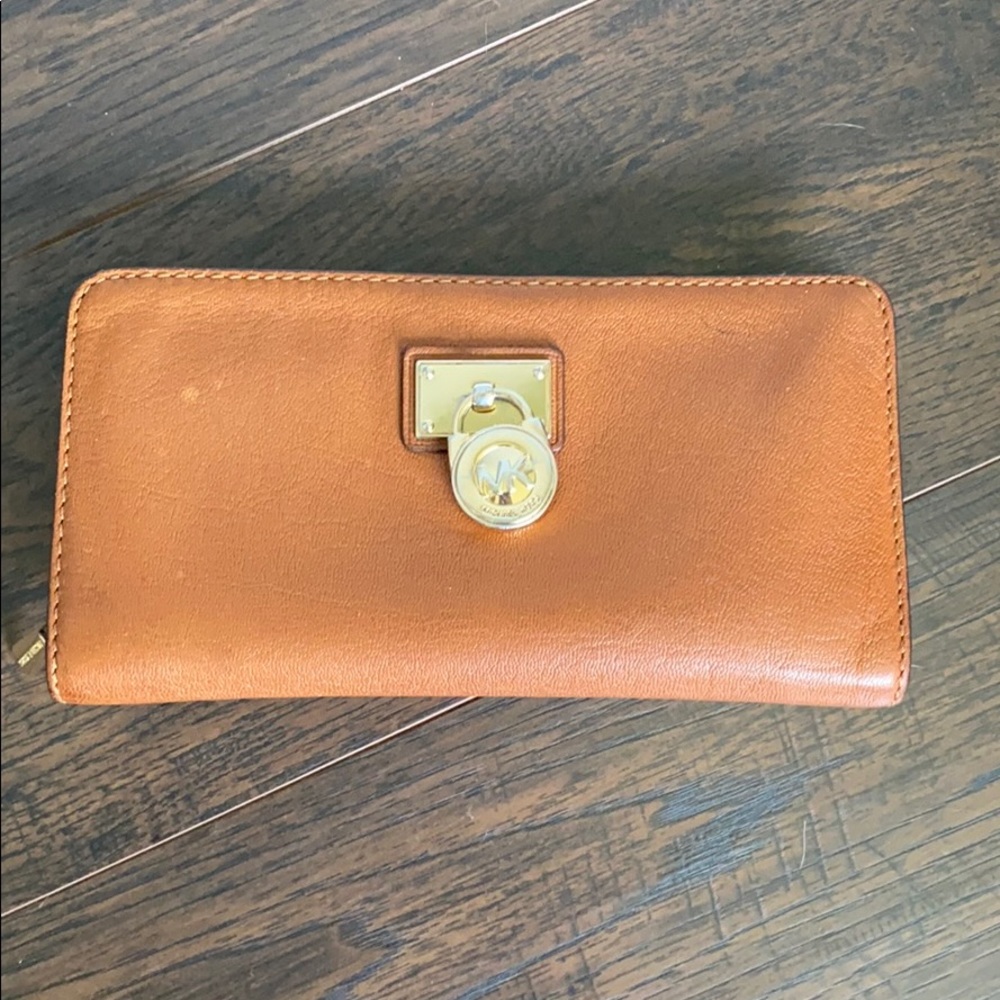 MK wallet